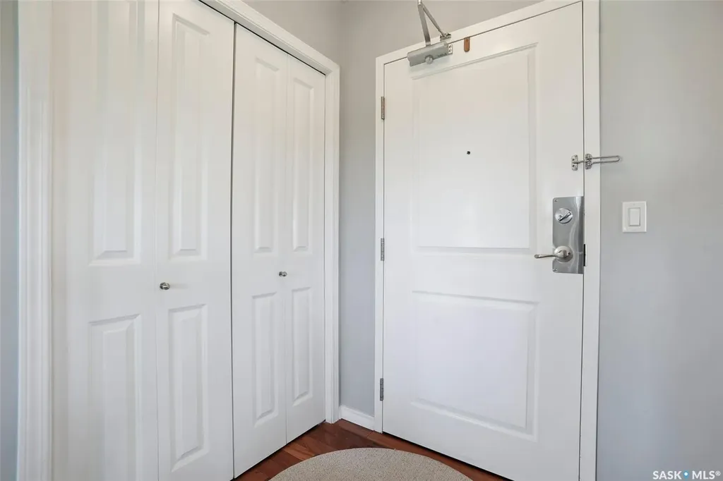 902 Spadina Crescent E Saskatoon SK S7K 0G8