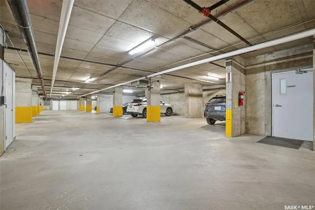 902 Spadina Crescent E Saskatoon SK S7K 0G8