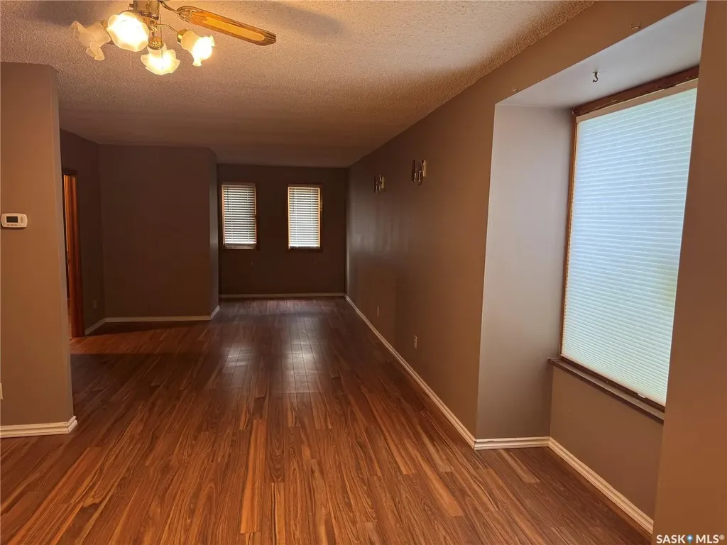 307 5th Avenue W Assiniboia SK S0H 0B0