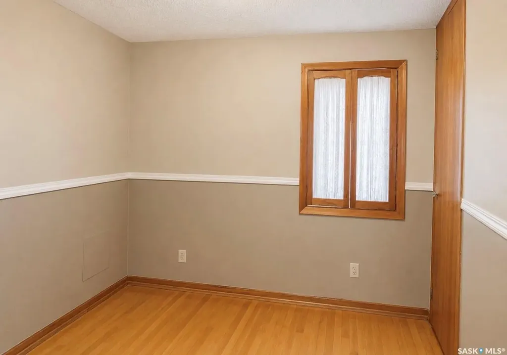 307 5th Avenue W Assiniboia SK S0H 0B0