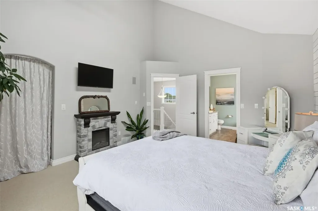 315 Adaskin Cove Saskatoon SK S7N 4P3
