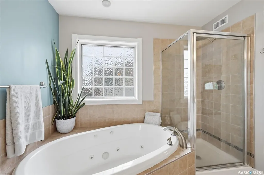 315 Adaskin Cove Saskatoon SK S7N 4P3