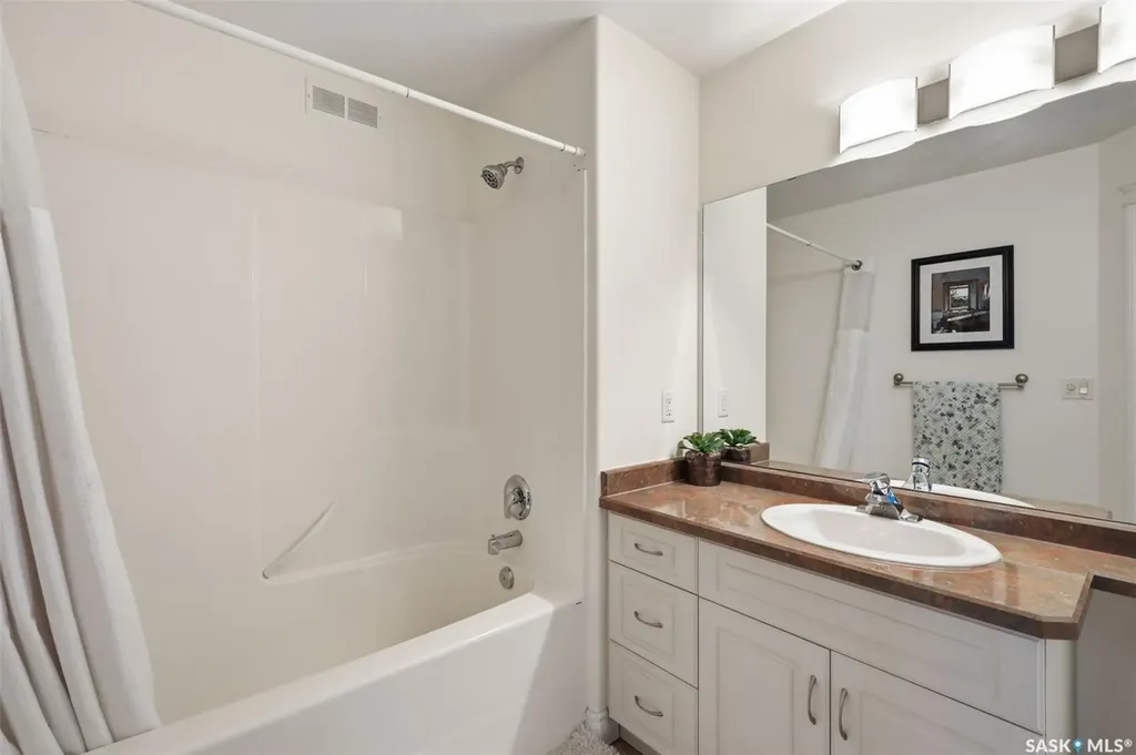 315 Adaskin Cove Saskatoon SK S7N 4P3