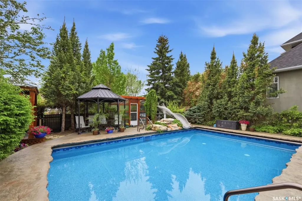 315 Adaskin Cove Saskatoon SK S7N 4P3