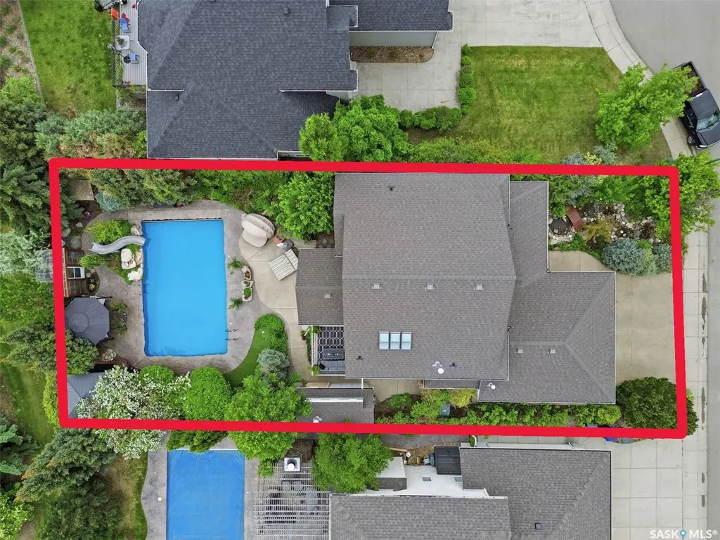 315 Adaskin Cove Saskatoon SK S7N 4P3