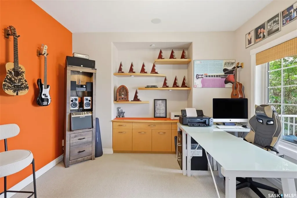 315 Adaskin Cove Saskatoon SK S7N 4P3