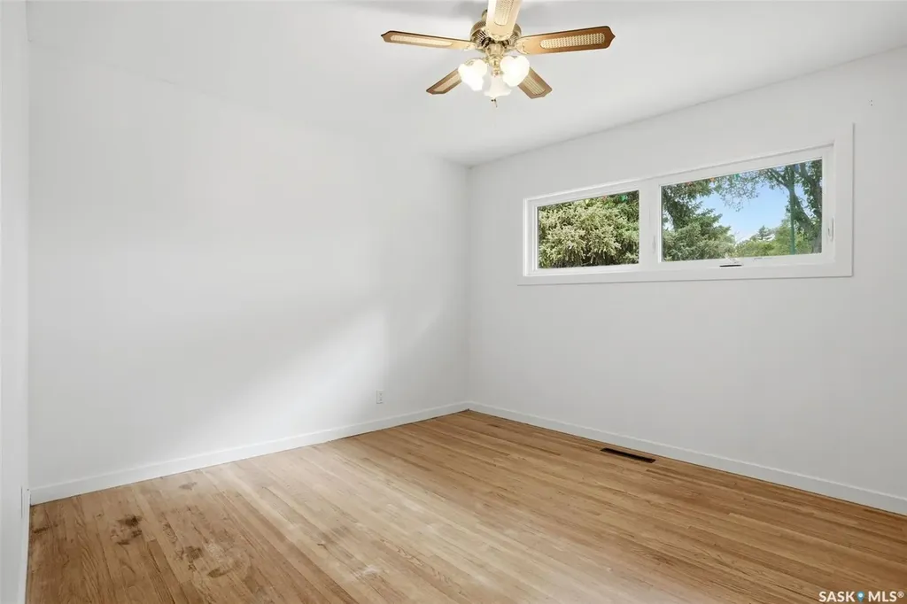 1420 Aberdeen Street Regina SK S4T 5K4
