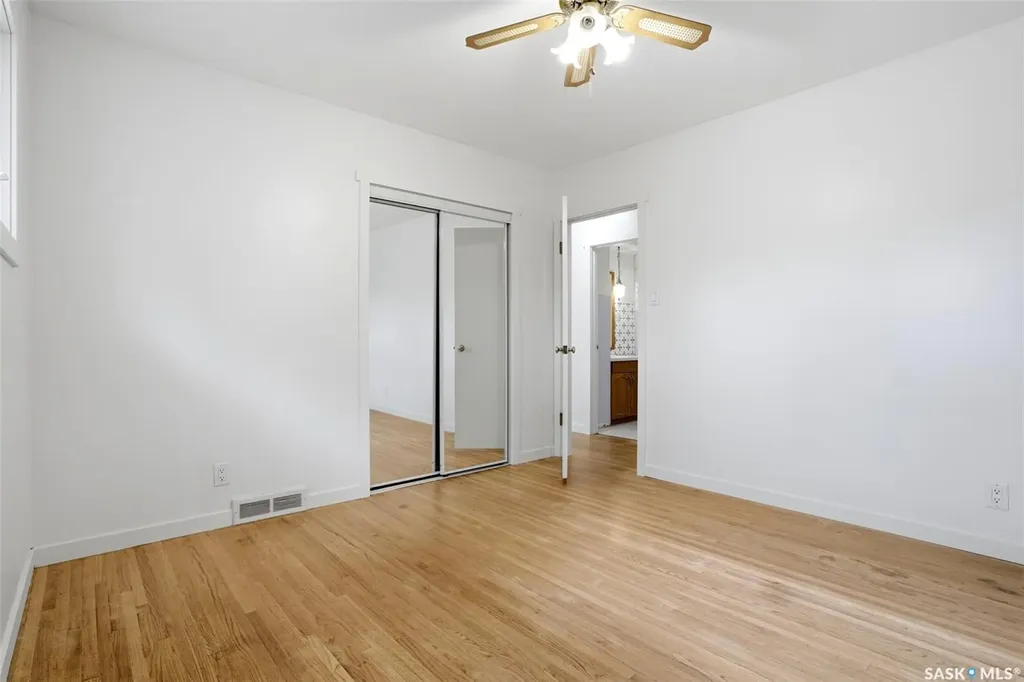 1420 Aberdeen Street Regina SK S4T 5K4