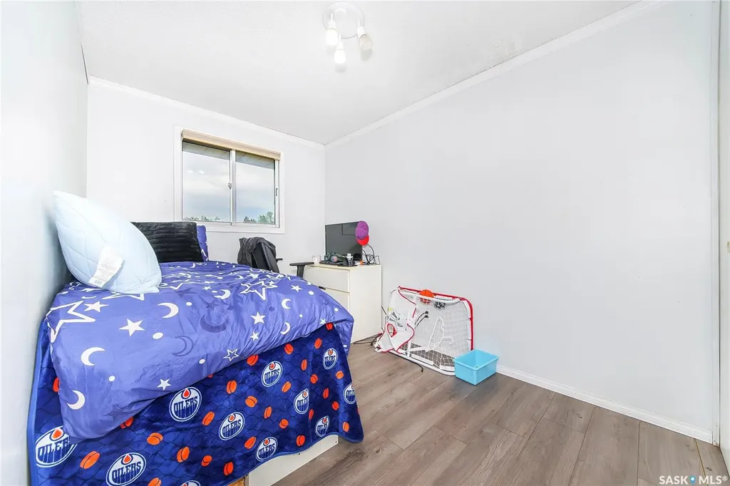 1615 Vickies Avenue Saskatoon SK S7N 2P2