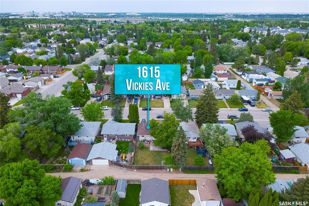 1615 Vickies Avenue Saskatoon SK S7N 2P2