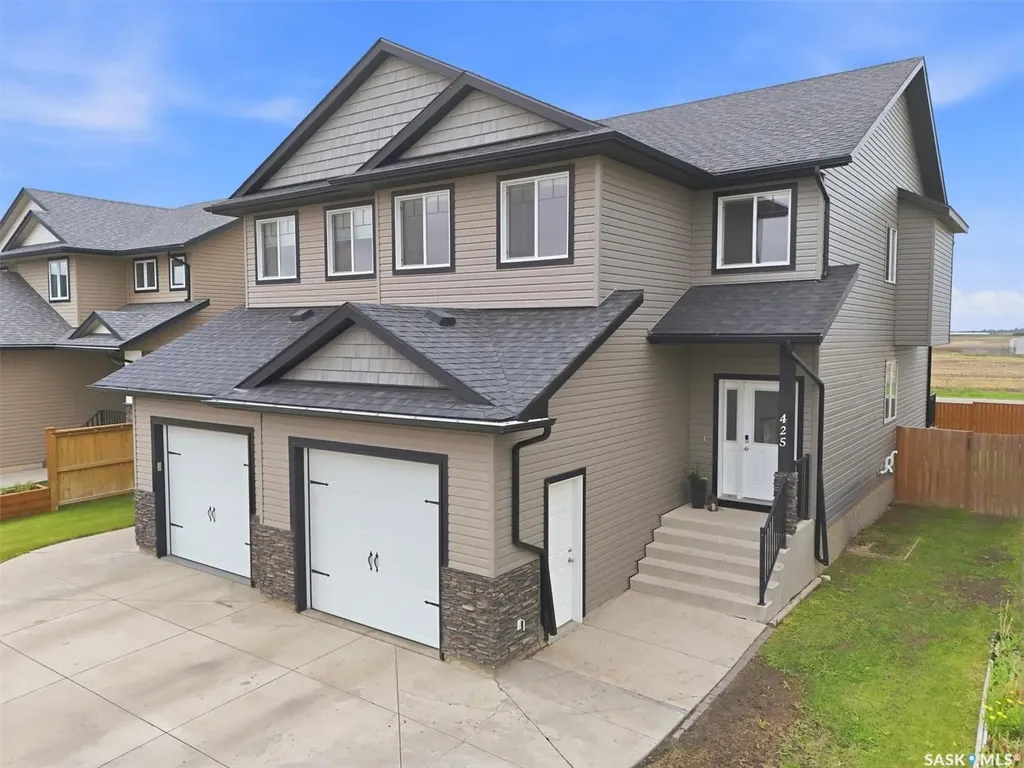 425 Redwood Crescent Warman SK S0K 4S2