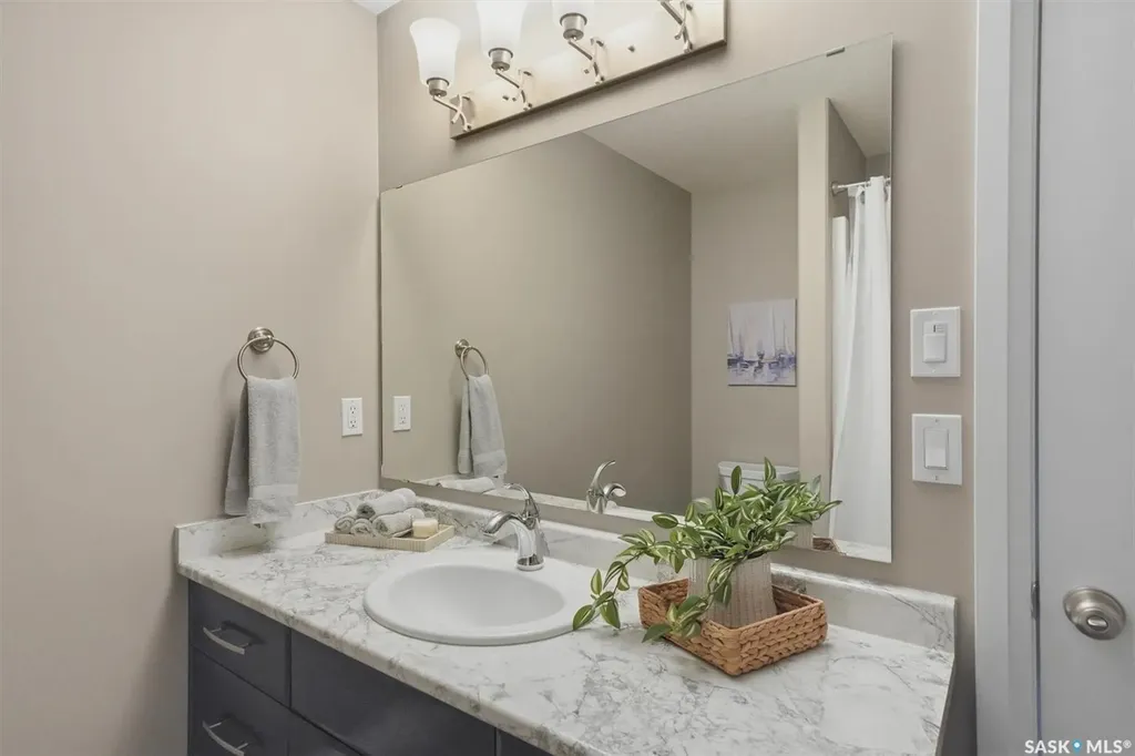 425 Redwood Crescent Warman SK S0K 4S2