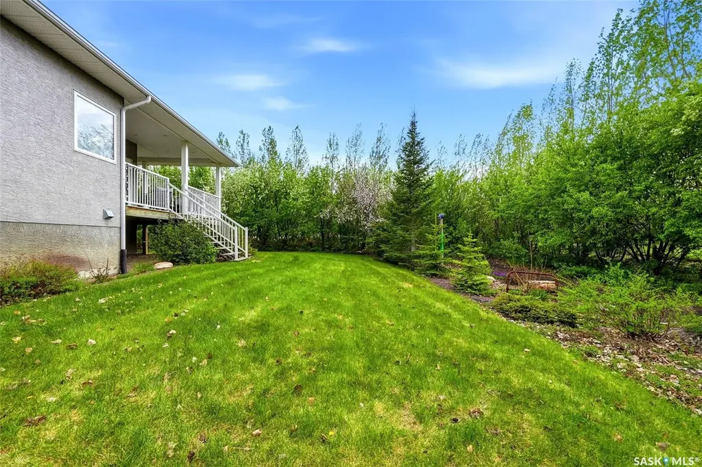 24 Bardel Crescent Pilot Butte SK S0G 3Z0