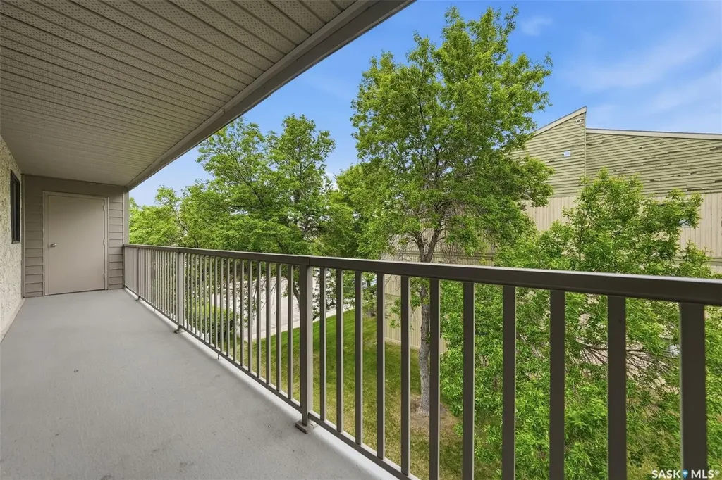 207 Tait Place Saskatoon SK S7H 5L8