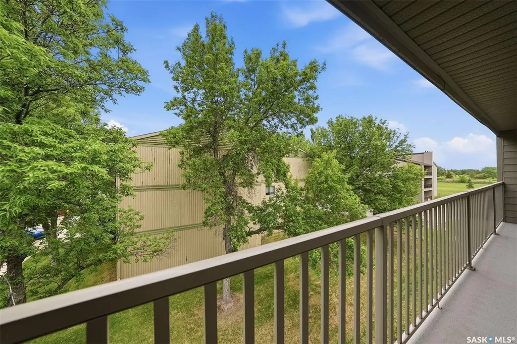 207 Tait Place Saskatoon SK S7H 5L8