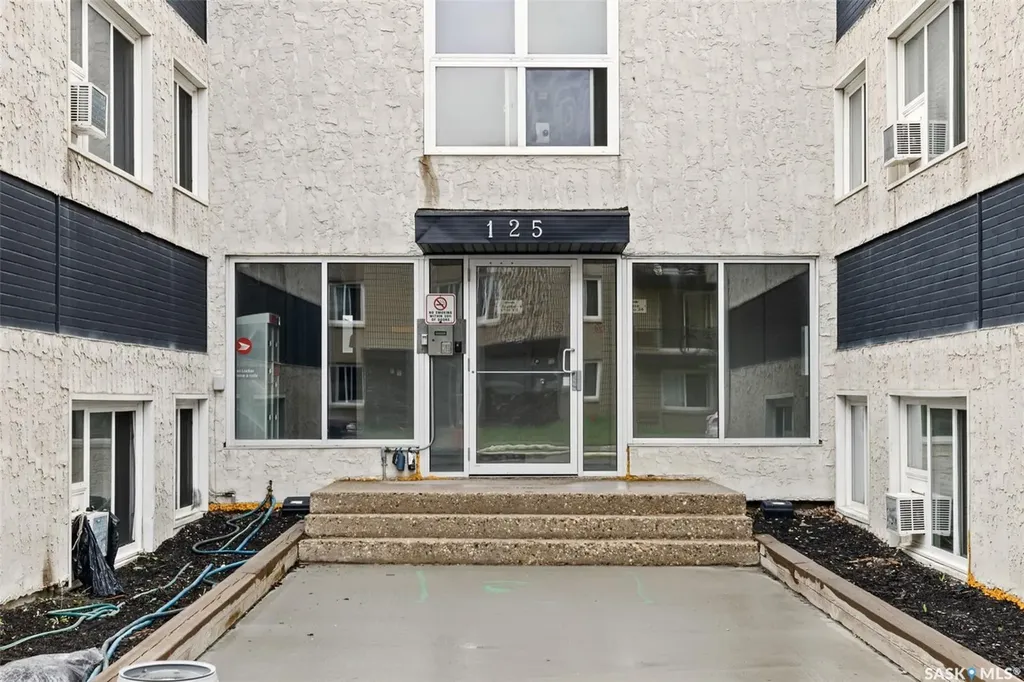 125 Froom Crescent Regina SK S4N 1S8