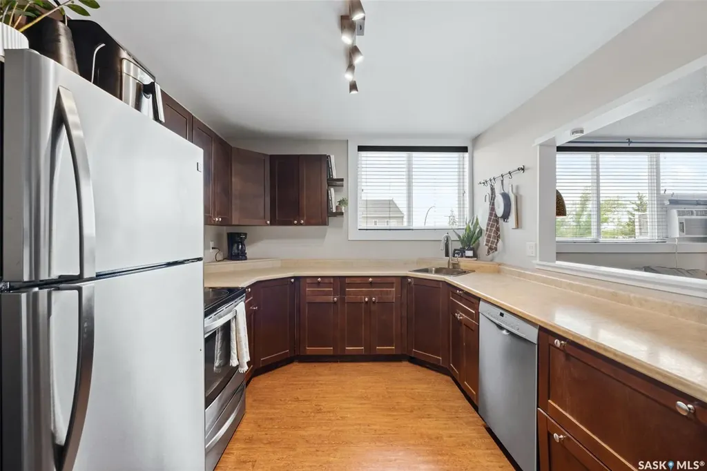 125 Froom Crescent Regina SK S4N 1S8