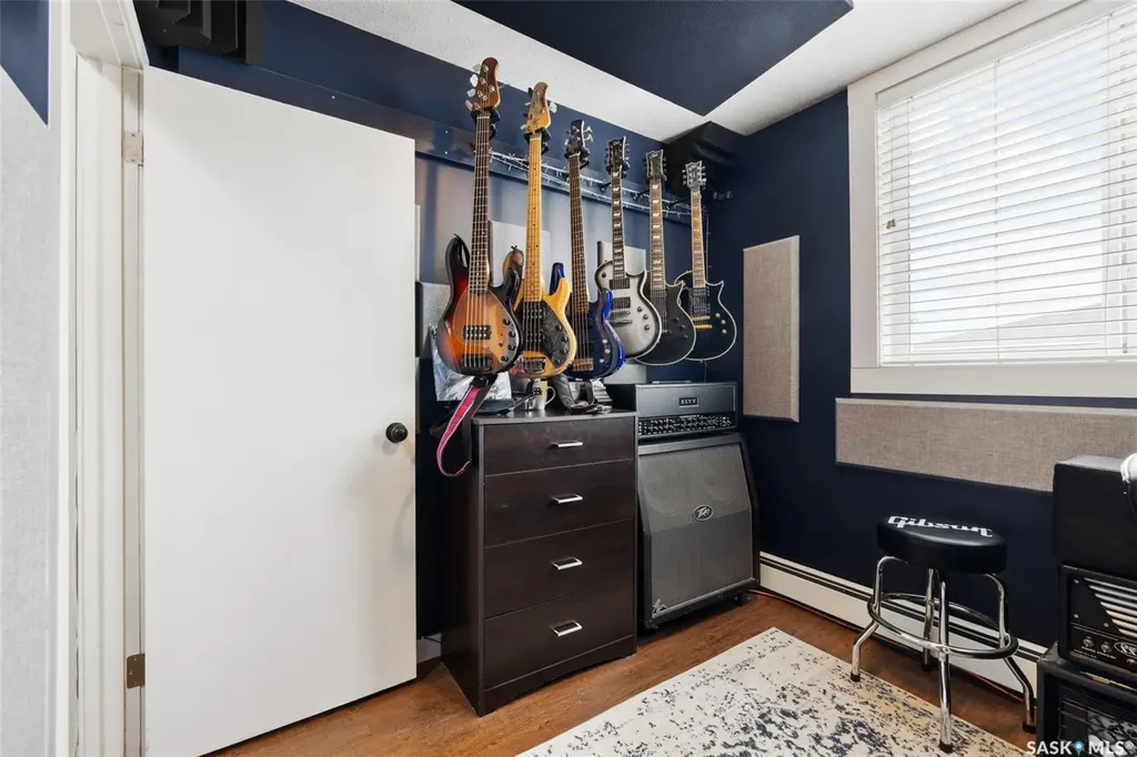 125 Froom Crescent Regina SK S4N 1S8