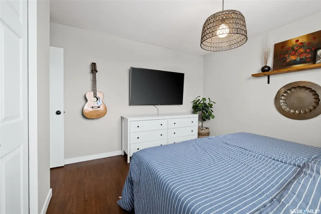 125 Froom Crescent Regina SK S4N 1S8