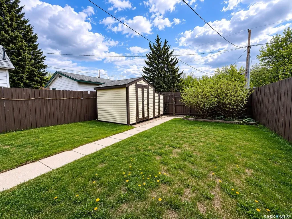 415 8th Street E Prince Albert SK S6V 0V8