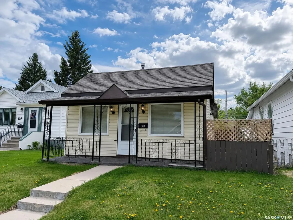 415 8th Street E Prince Albert SK S6V 0V8