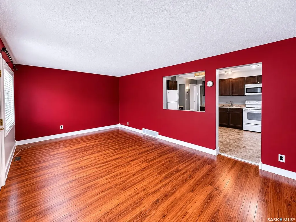 415 8th Street E Prince Albert SK S6V 0V8