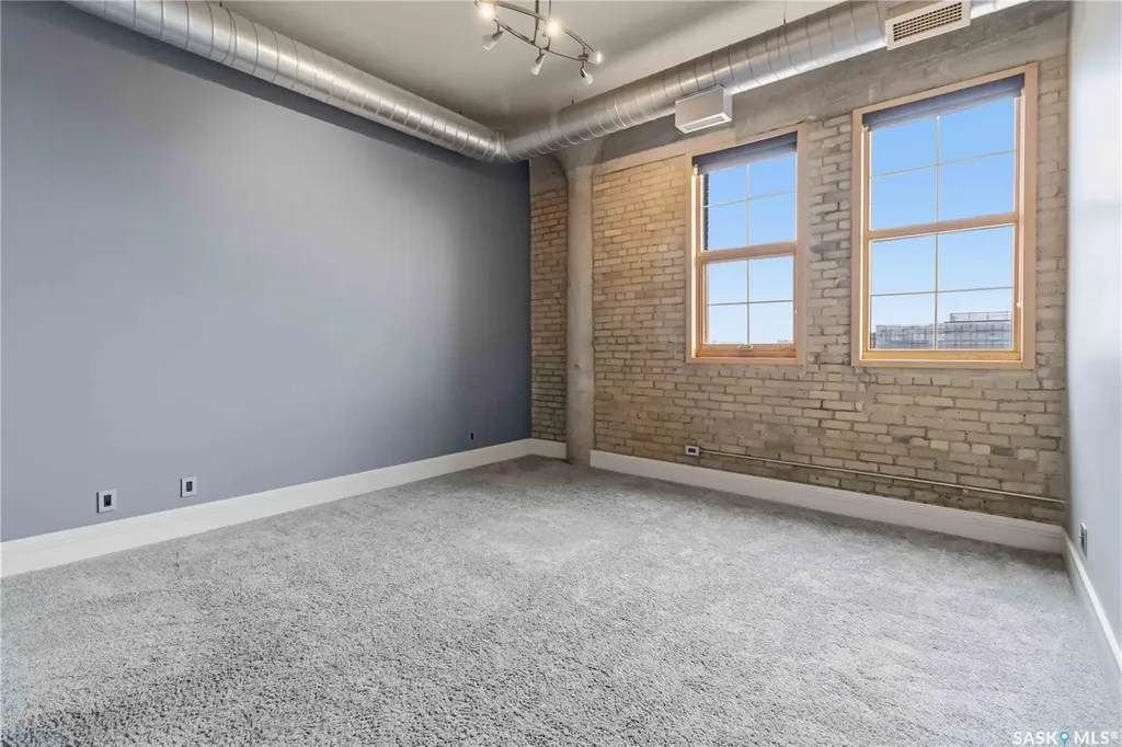 73 24th Street E Saskatoon SK S7K 0K3