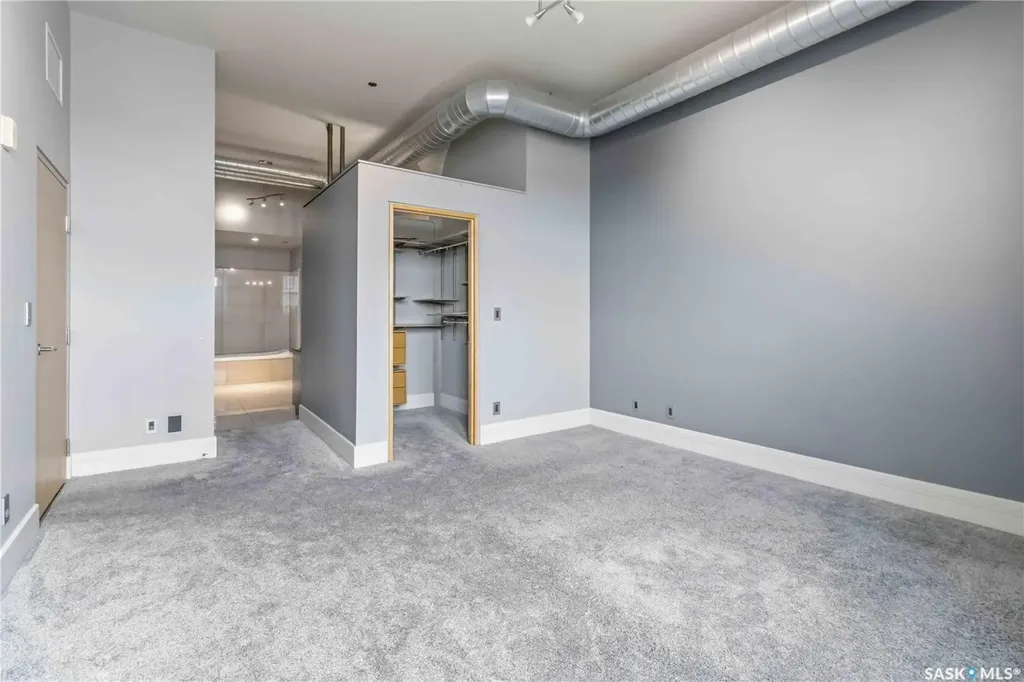 73 24th Street E Saskatoon SK S7K 0K3