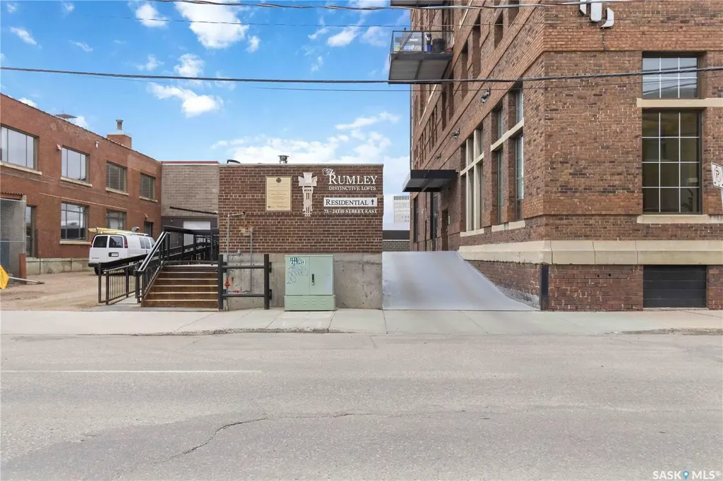 73 24th Street E Saskatoon SK S7K 0K3