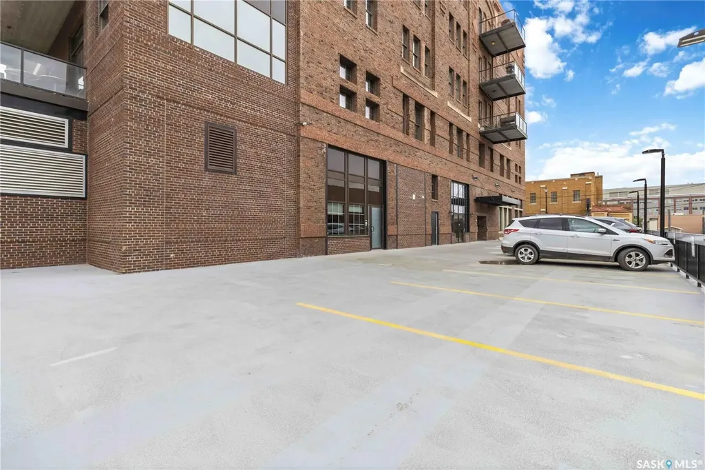 73 24th Street E Saskatoon SK S7K 0K3