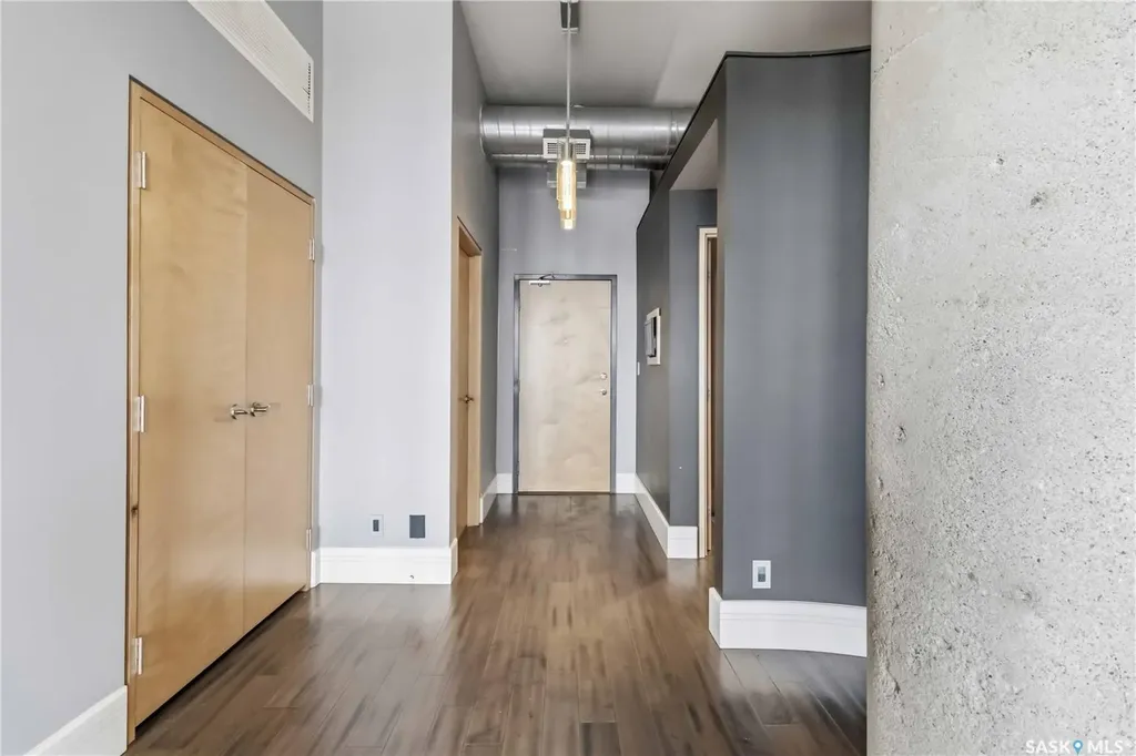 73 24th Street E Saskatoon SK S7K 0K3