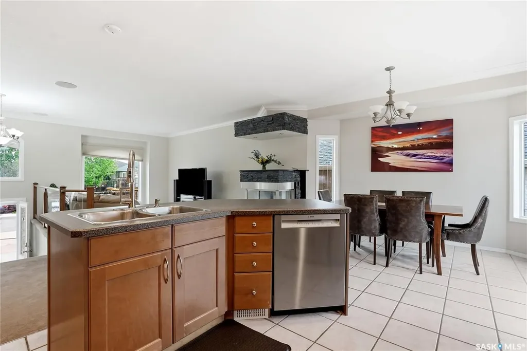 839 Beechmont Lane Saskatoon SK S7V 1C8