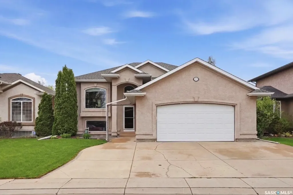 839 Beechmont Lane Saskatoon SK S7V 1C8