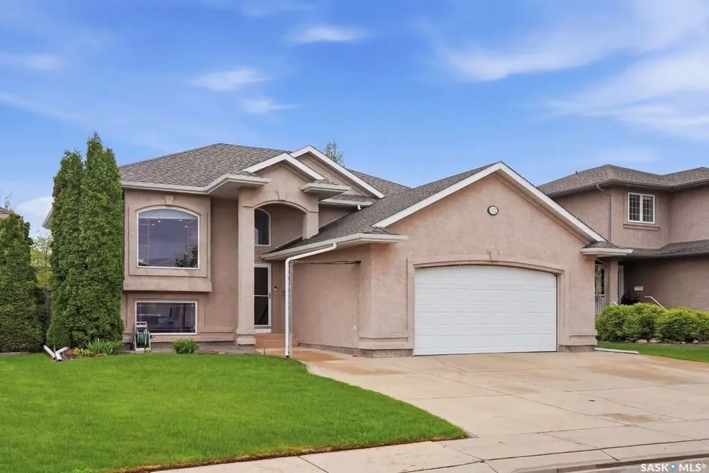 839 Beechmont Lane Saskatoon SK S7V 1C8