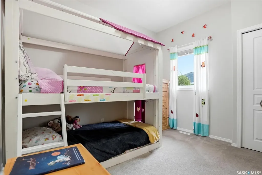 839 Beechmont Lane Saskatoon SK S7V 1C8