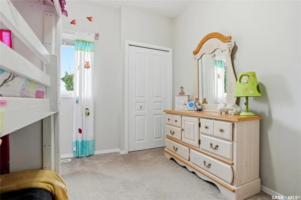 839 Beechmont Lane Saskatoon SK S7V 1C8