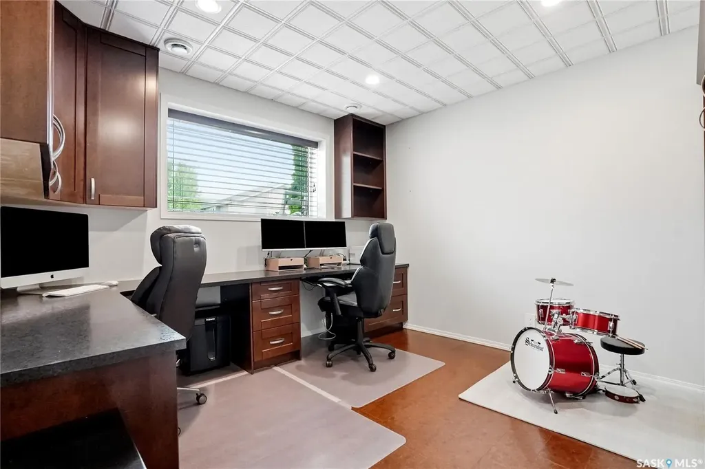 839 Beechmont Lane Saskatoon SK S7V 1C8