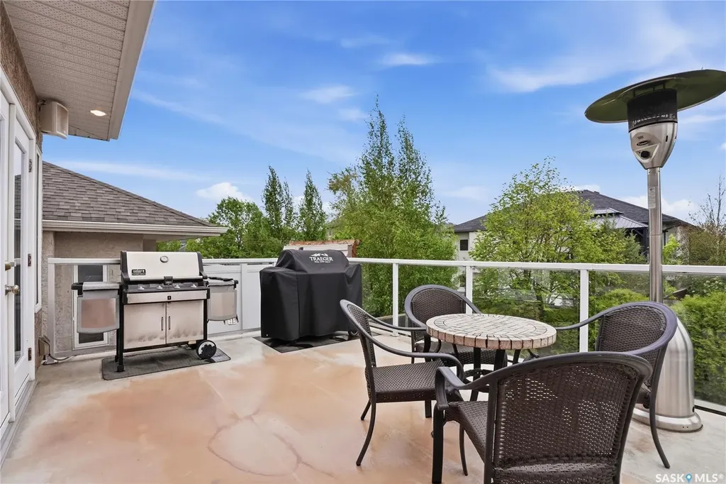 839 Beechmont Lane Saskatoon SK S7V 1C8