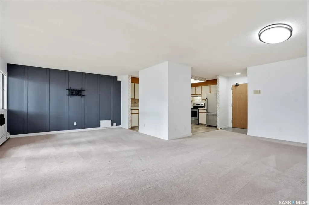 525 5th Avenue Saskatoon SK S7K 2R1