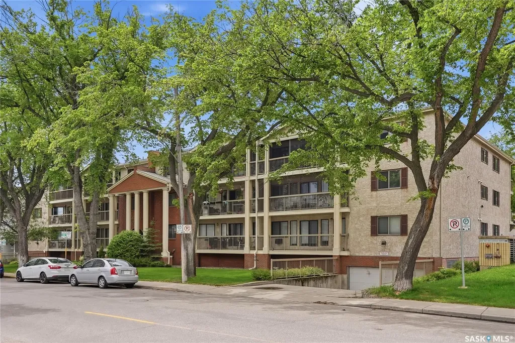 525 5th Avenue Saskatoon SK S7K 2R1