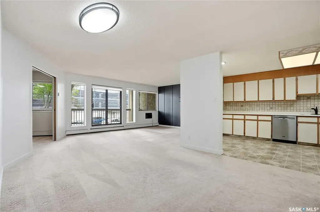 525 5th Avenue Saskatoon SK S7K 2R1