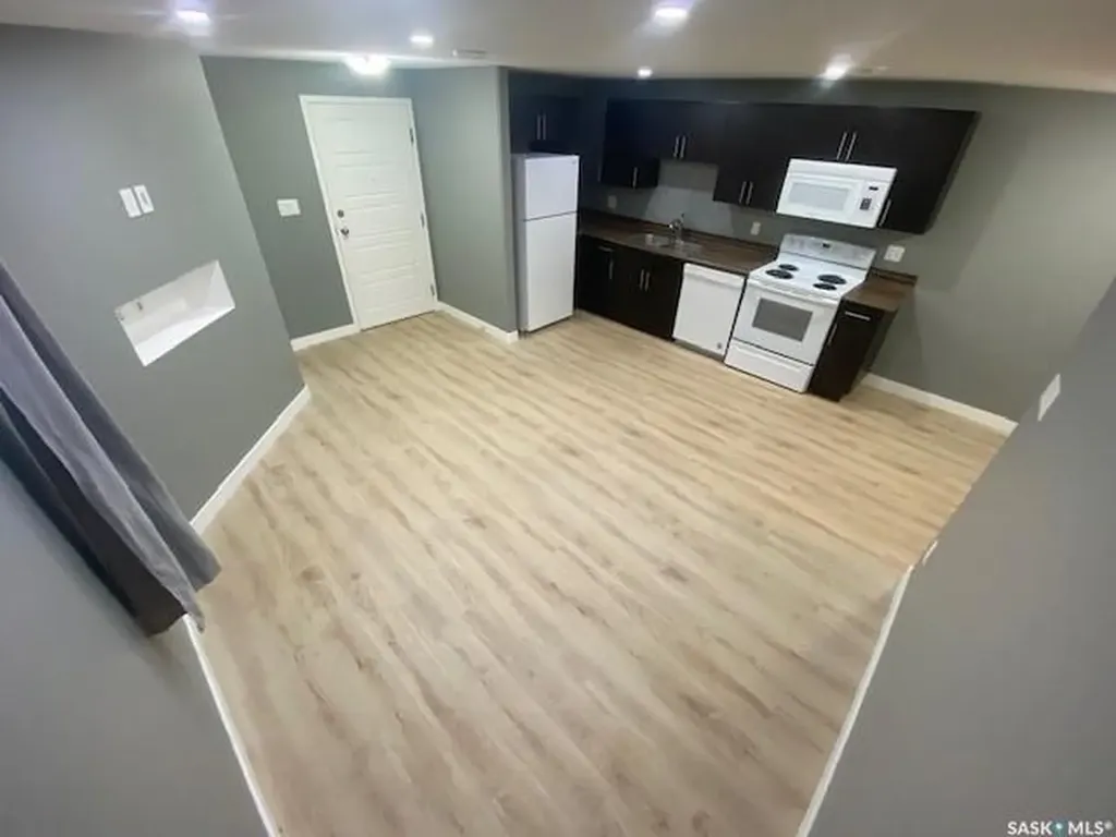 1841 Connaught Street Regina SK S4T 4T4