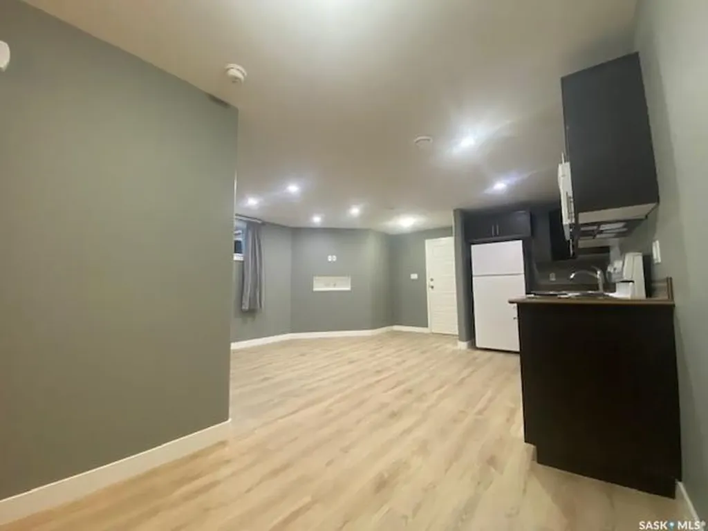 1841 Connaught Street Regina SK S4T 4T4