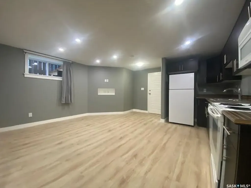 1841 Connaught Street Regina SK S4T 4T4