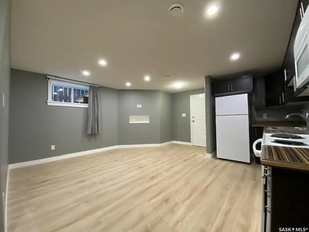 1841 Connaught Street Regina SK S4T 4T4