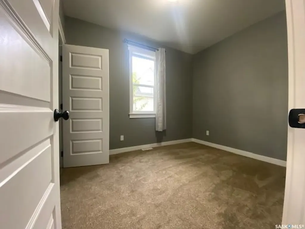 1841 Connaught Street Regina SK S4T 4T4