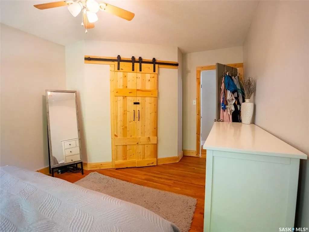 22 Calder Crescent Regina SK S4S 4A6