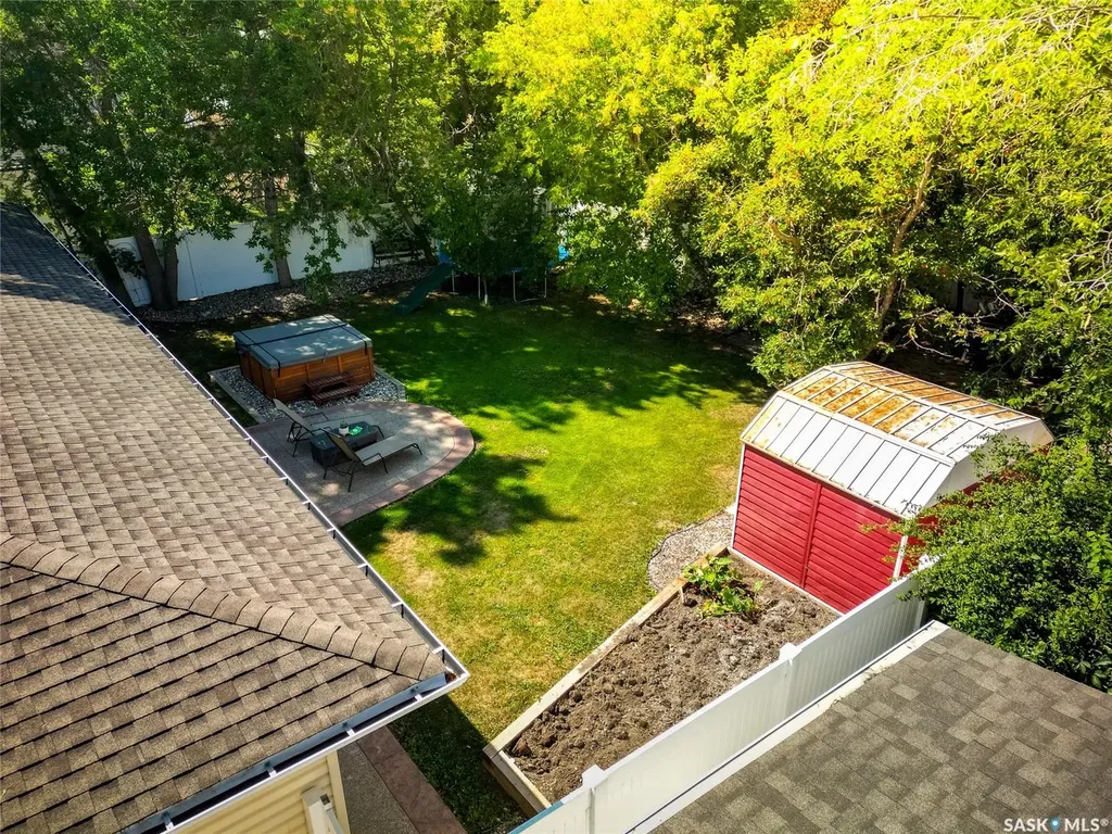 22 Calder Crescent Regina SK S4S 4A6