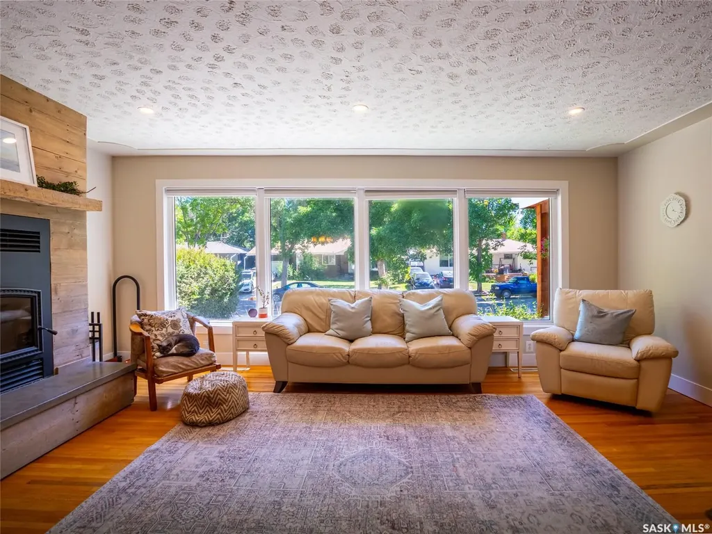 22 Calder Crescent Regina SK S4S 4A6