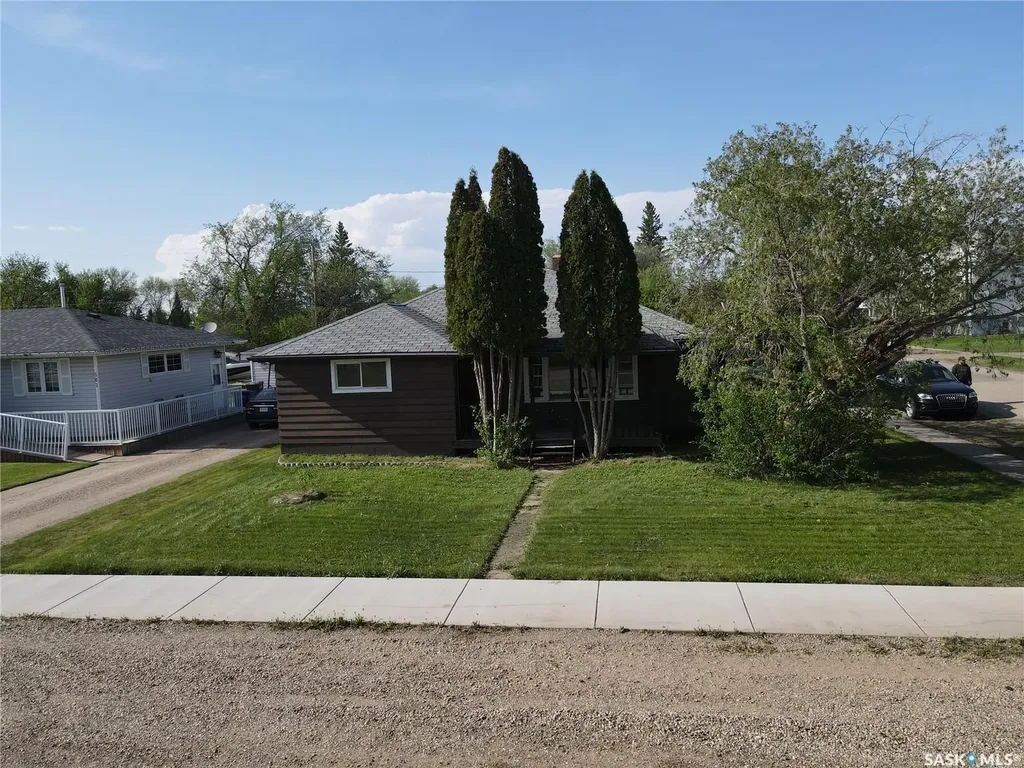 300 3rd Street S Wakaw SK S0K 4P0